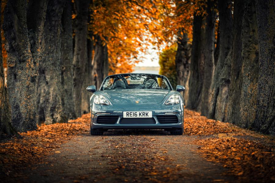  Porsche 718 Boxster 2016 года  (UK) (фото 20 из 30)